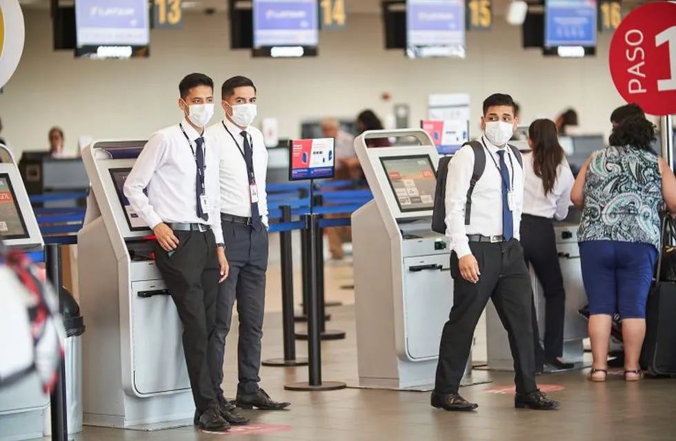 Control en aeropuertos por coronavirus en Perú, imagen ilustrativa.