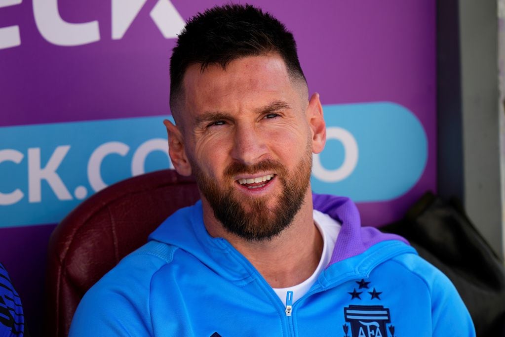 Lionel Messi tendrá una agenda cargada antes de las eliminatorias en octubre (AP)