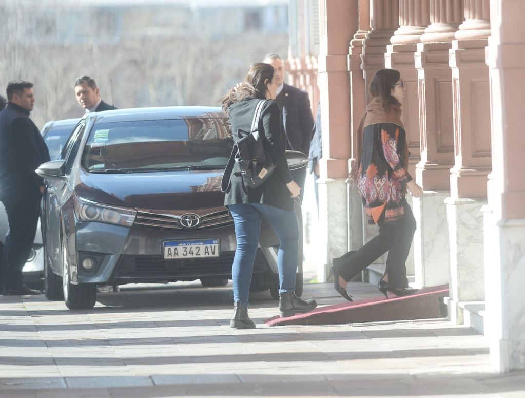 La llegada de Alberto Fernández y Silvina Batakis a Casa Rosada Foto:  Federico Lopez Claro
