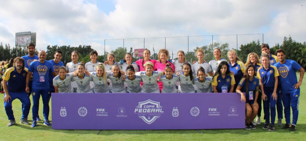 Las chicas de Boca Juniors golearon y pasaron de fase a cuartos de final por la Copa Federal del fútbol femenino.