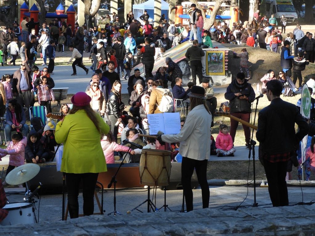 Punta Alta: multitudinaria participación en los festejos por el Día del niño