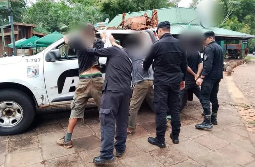 Puerto Iguazú: varios detenidos tras operativos policiales.