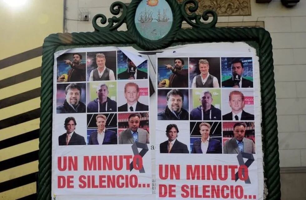 Una campaña anónima escracha a periodistas deportivos que cubren el Mundial en las calles de Buenos Aires. Foto: Juan Manuel Foglia