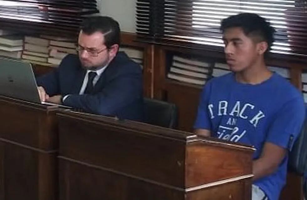 Comenzó el juicio a José Alejandro Méndez por el femicidio de la adolescente Evelin Farfán Céspede, en Jujuy.