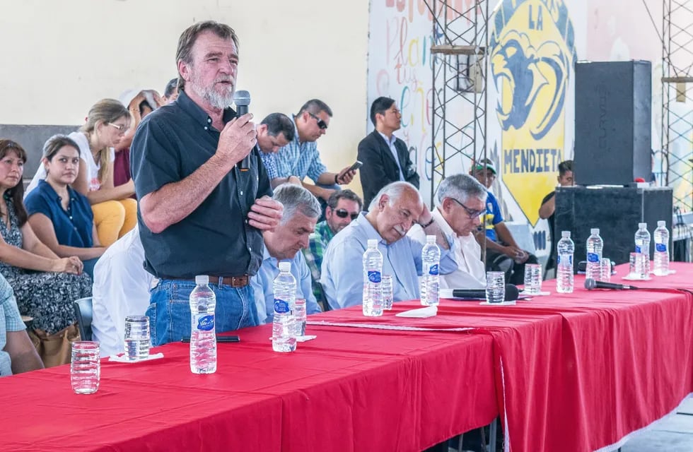 Jorge Rizzotti criticó con dureza a los candidatos en Jujuy de La Libertad Avanza y Unión por la Patria, al hablar en un acto del Frente Cambia Jujuy en La Mendieta.