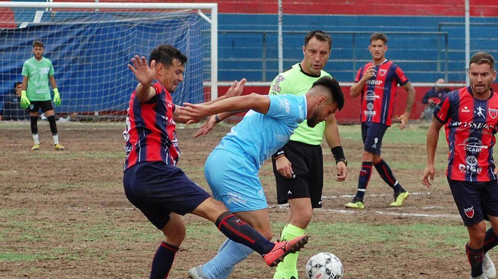 Talleres y Gutiérrez SC igualaron 2-2 por la zona 3 del Torneo Regional Amateurs