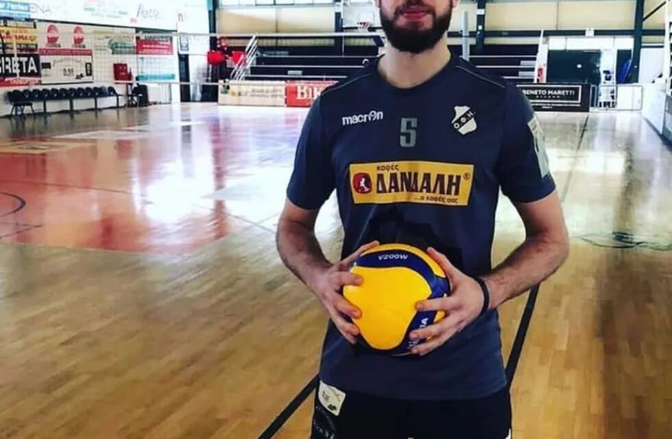 El voleibolista riograndense de 23 años tendrá su primera experiencia en el Vóley de Europa.