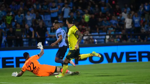 En juego: Belgrano empezó mal contra Defensa y Justicia y pierde 1 a 0.