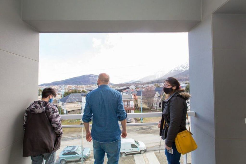 Entrega viviendas Ushuaia (web)