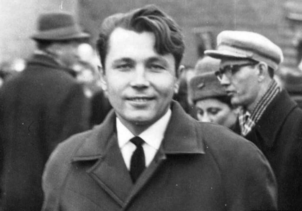 Leonid Rógozov, tras volver a la URSS luego de su aventura en la Antártida.