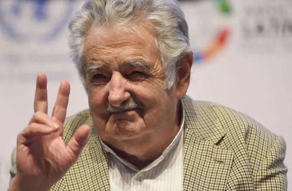 Pepe Mujica criticó lo sucedido en Olivos.