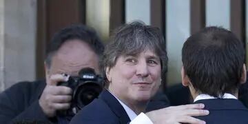 Comodoro Py. Amado Boudou  es el primer vicepresidente en ejercicio en ser indagado, procesado y sometido a juicio oral y público. Esta vez irá al banquillo de los acusados por falsear papeles  de documentación de un auto (AP)