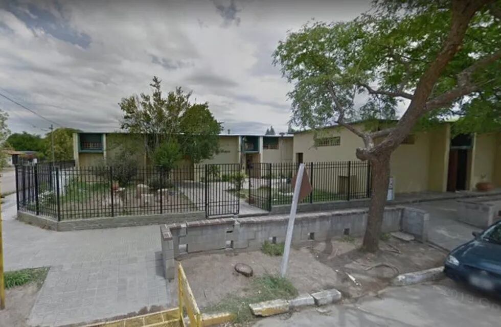 Escuela San Martin Colonia Caroya (Google)