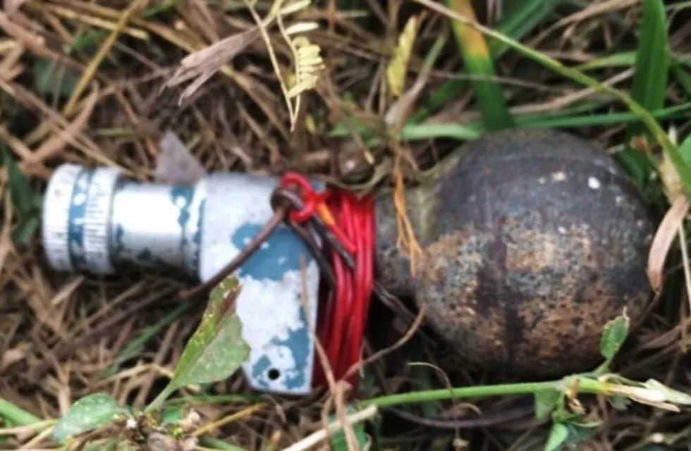 Dos chicos en San Juan encontraron dos granadas de guerra.