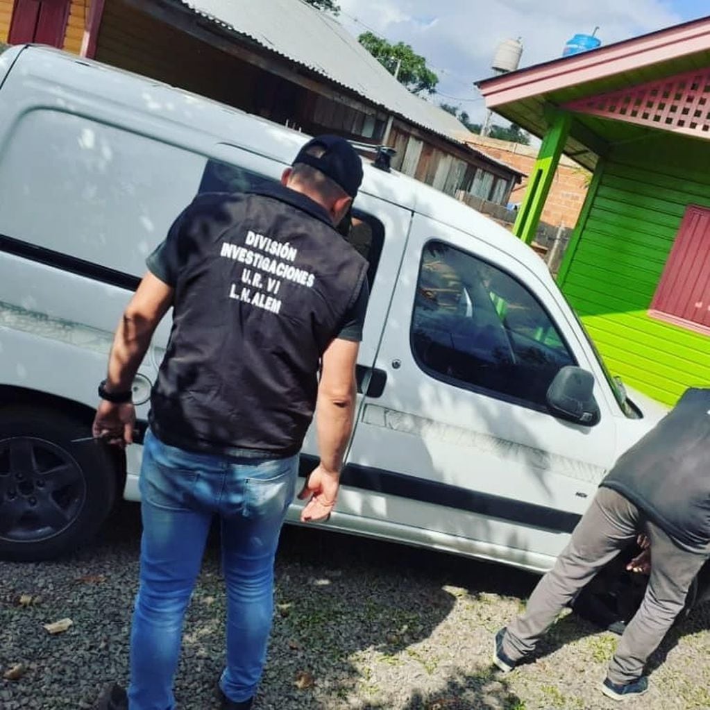 Zona Centro misionera: recuperan dos automóviles robados en Buenos Aires.