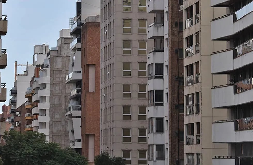 Cada vez es más difícil vender y comprar un departamento en la Ciudad de Buenos Aires. Foto: La Voz.
