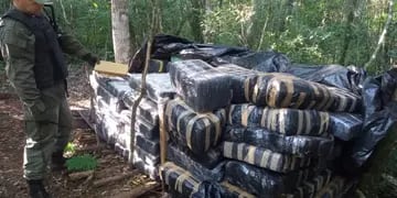 Secuestran contrabando de marihuana en Santiago de Liniers
