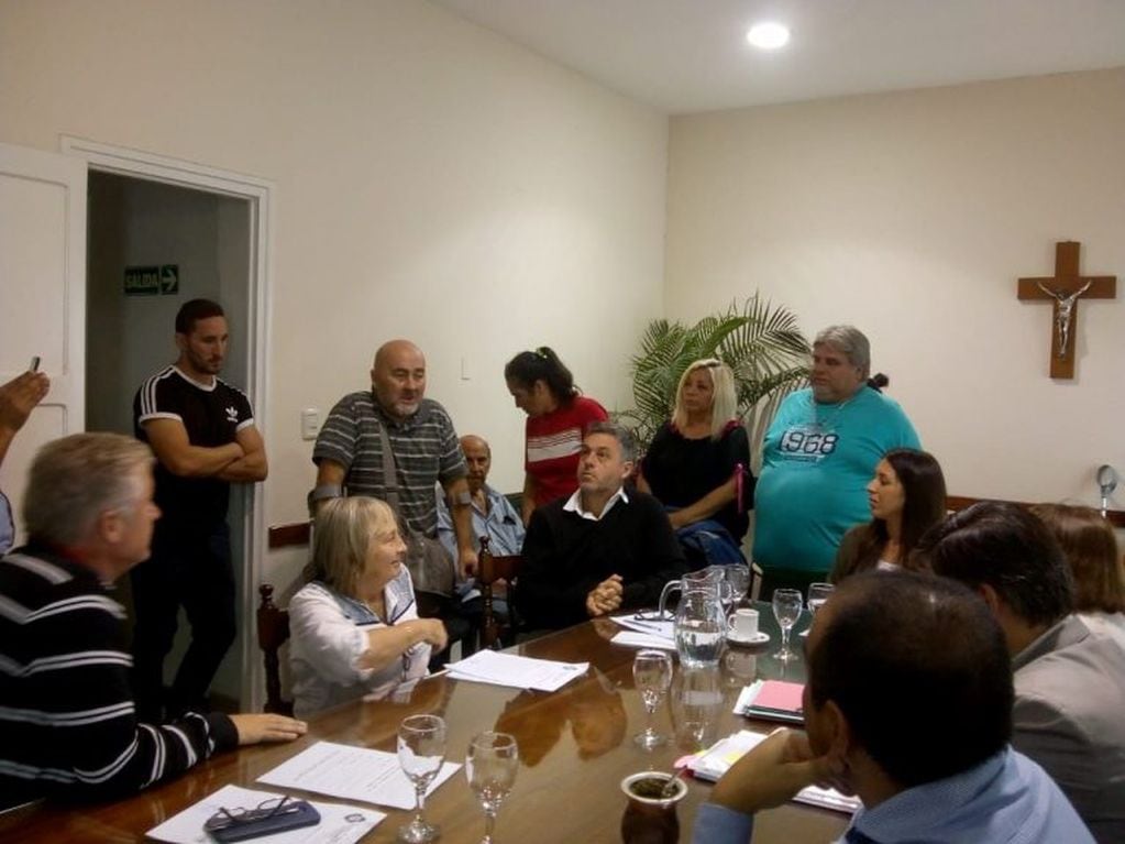 Representantes de la Coordinadora 27 de Mayo en el Concejo Deliberante de Alta Gracia.