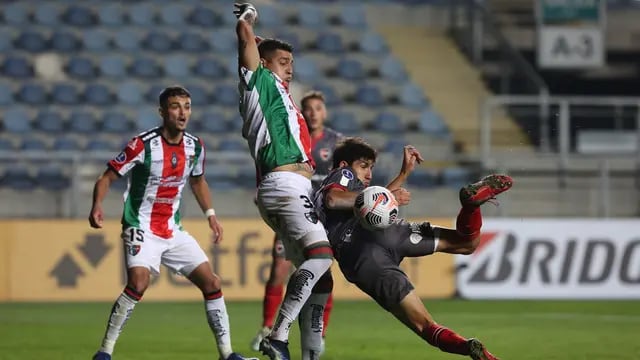 Newell's derrotó a Palestino por Copa Sudamericana
