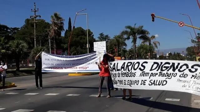 Protesta de trabajadores de la salud del Hospital Gumersindo Sayago de Villa Carlos Paz.