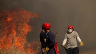 Voraces incendios en Calamuchita