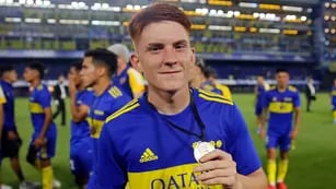 El joven jugador de Boca tendrá varios años más en el Xeneize. (Prensa Boca)