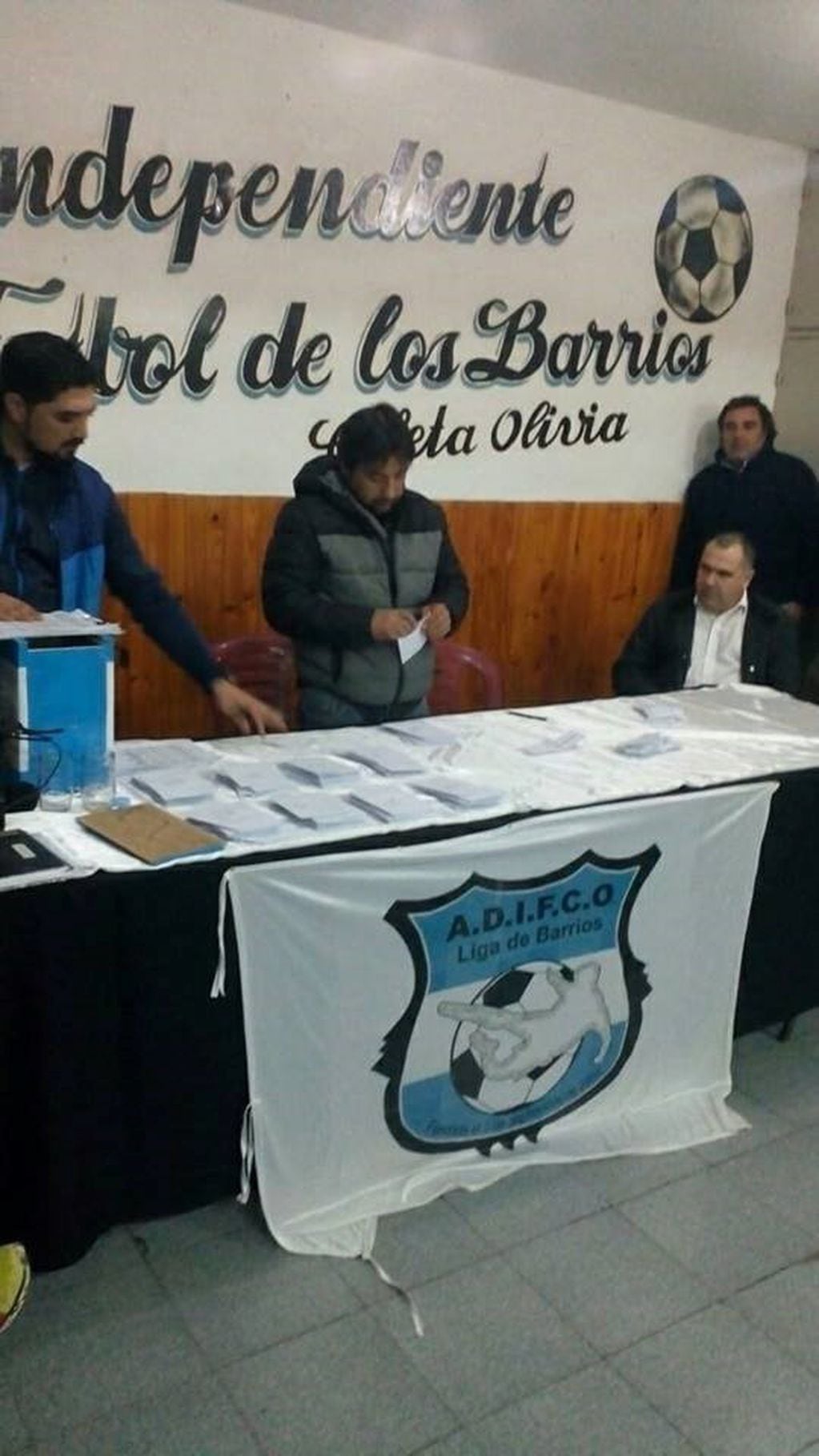 Liga Independiente de los barrios al momento del recuento de votos