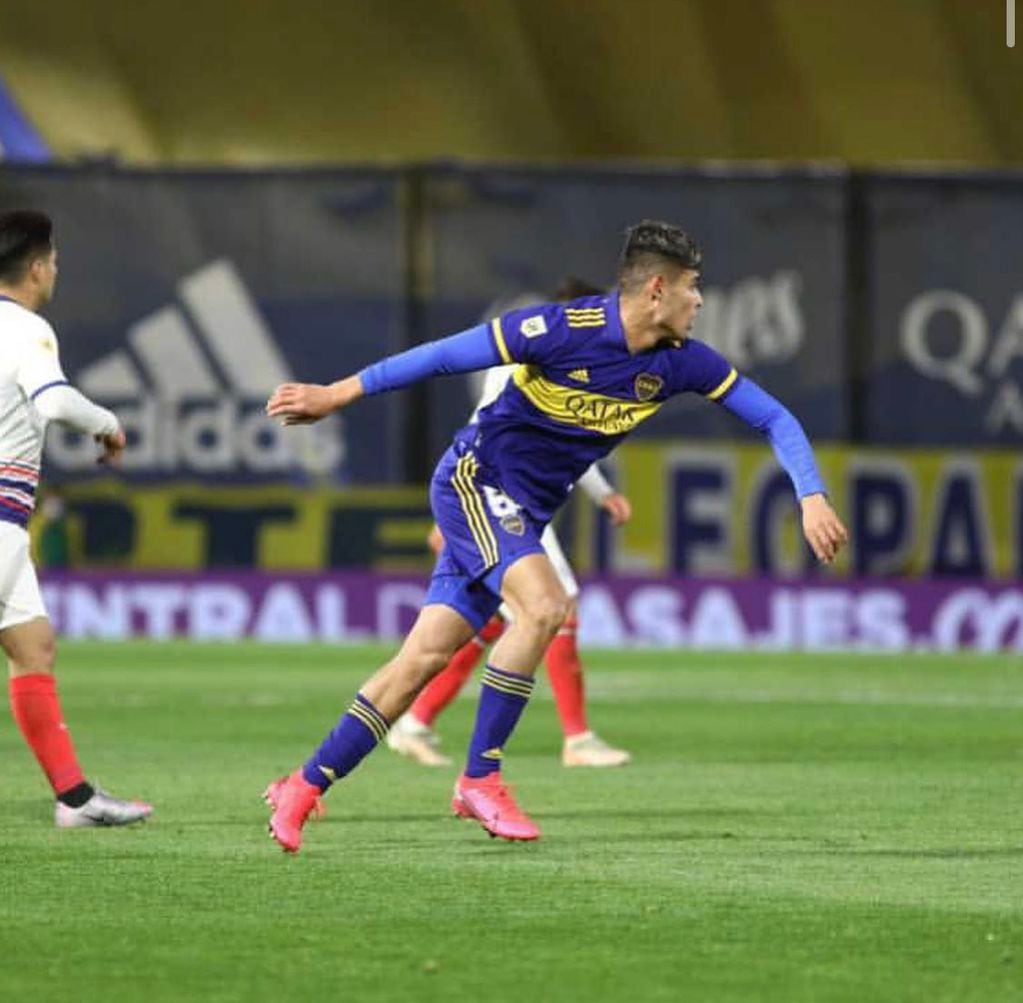 Lucas debutó en primera frente a Banfield, pero fue recién ante San Lorenzo que llegó a jugar.