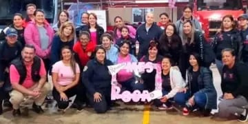Puerto Iguazú: Bomberos Voluntarios realizan pelucas oncológicas en el Mes Rosa