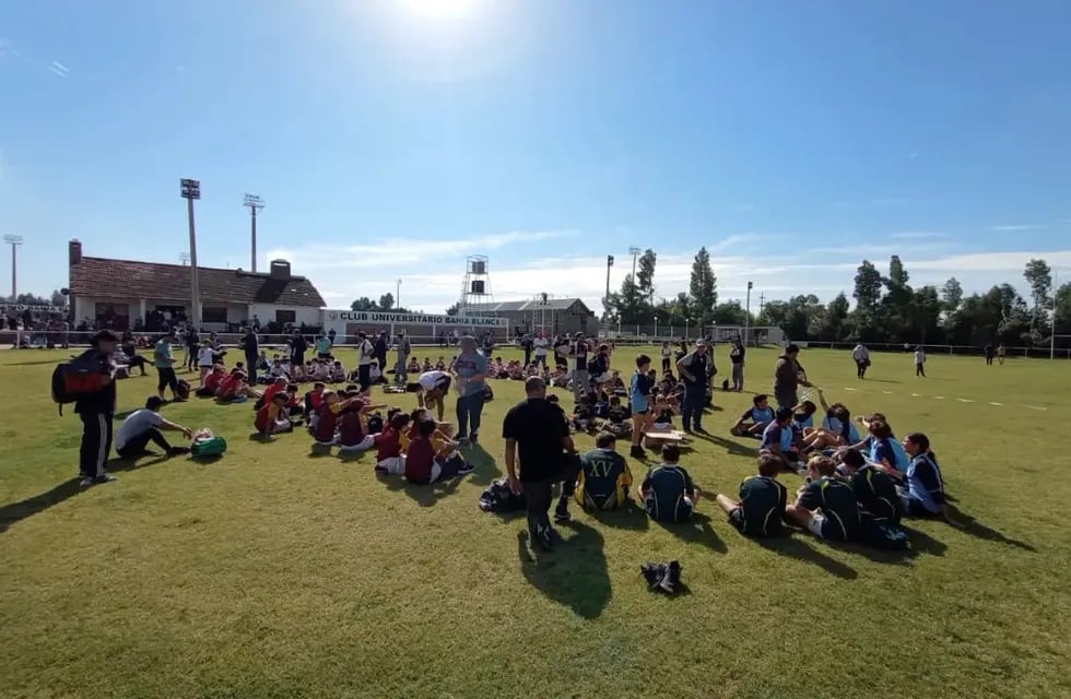 IMAGEN ILUSTRATIVA encuentro infantil de Rugby en el TARHC