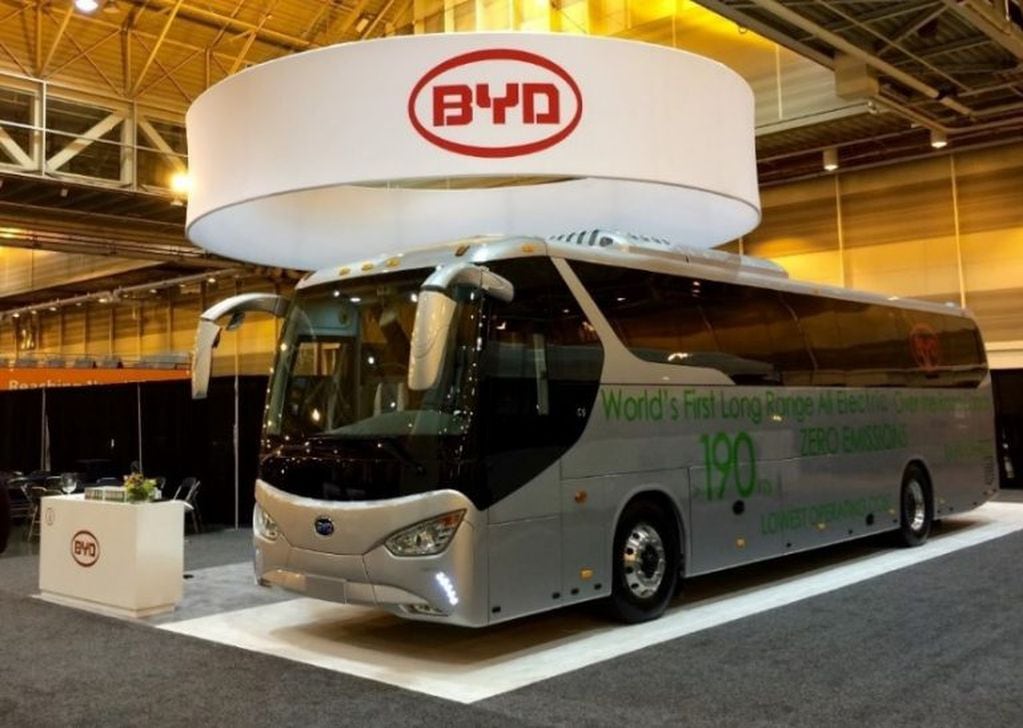 Los desarrollos tecnológicos de BYD Motors Inc. incluyen el primer ómnibus totalmente eléctrico del mundo.