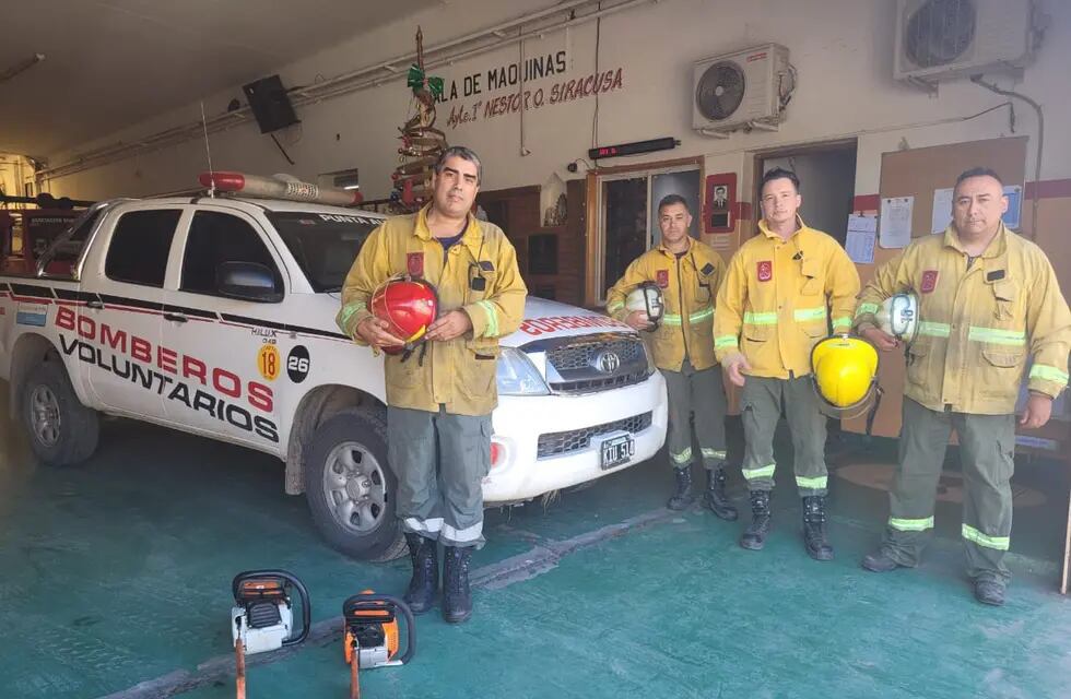 Bomberos de Punta Alta fueron convocados para ayudar en Bahía Blanca