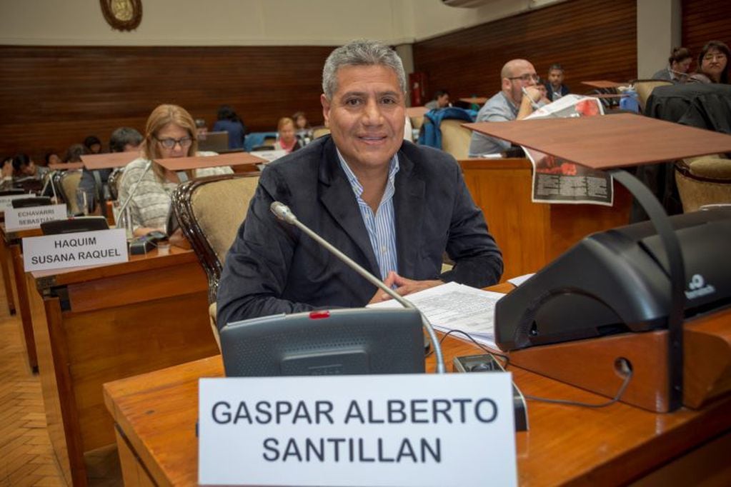 Diputado Gaspar Santillán