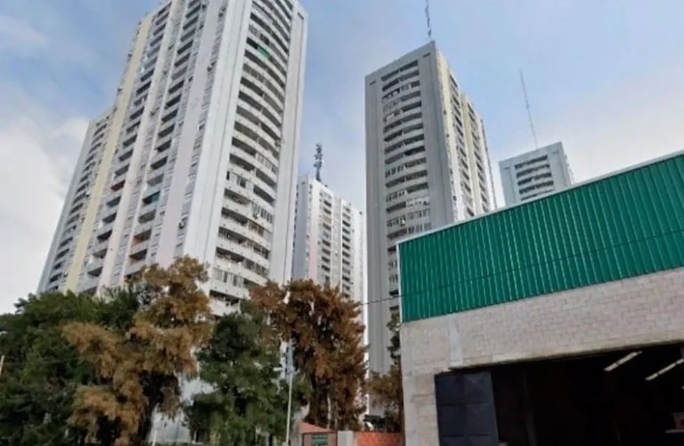 El complejo de torres de Avellaneda donde fue hallado el cuerpo de Mario Barrios (Web)