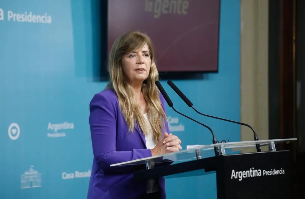 Gabriela Cerruti, aseguró durante su conferencia que: "No nos dedicamos a comentar sobre el off".