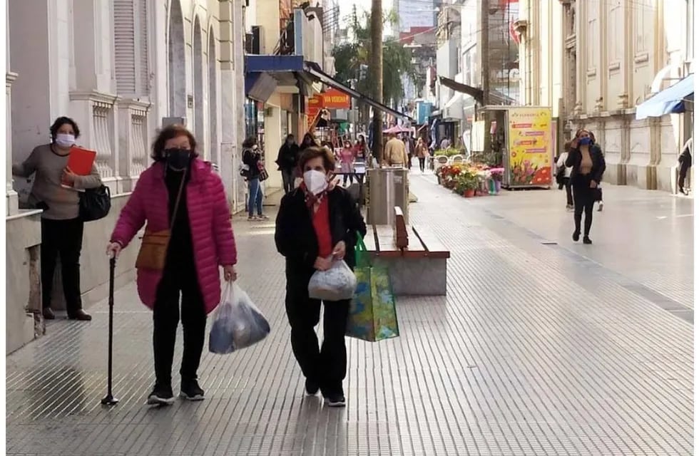 Anunciaron las nuevas medidas sanitarias para los próximos 14 días en Santa Fe.