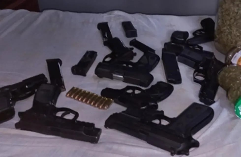 Se secuestraron 11 armas que debían estar bajo custodia policial.