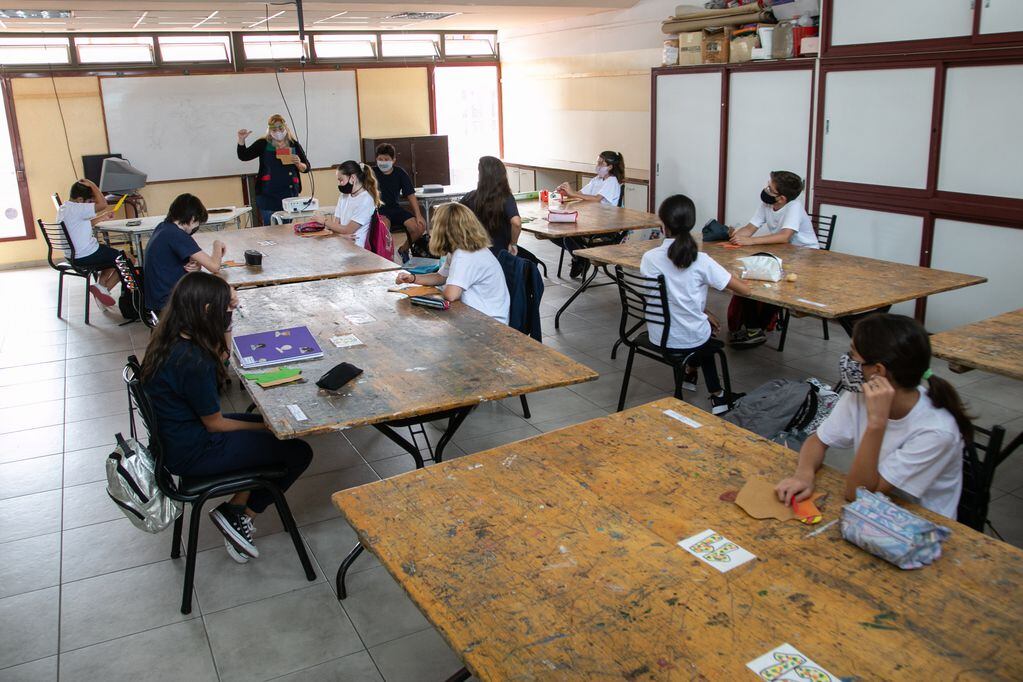 La Escuela Carmen Vera Arenas regresó a la presencialidad con una cuidada y original propuesta para garantizar los protocolos.