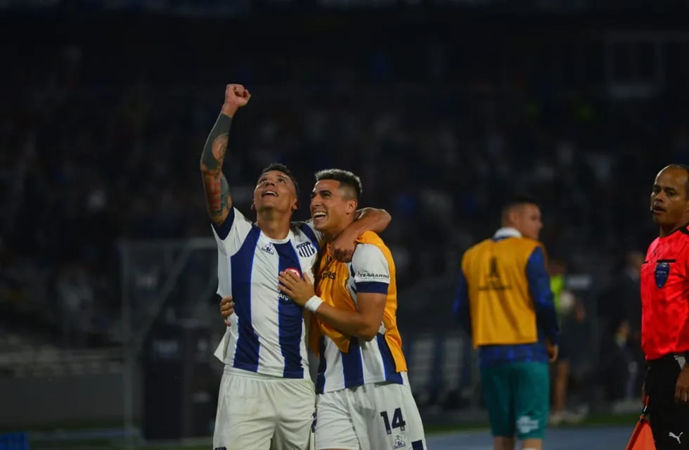 Con goles de Ramiro Ruíz Rodríguez y Ruben Botta (foto), el Talleres de Walter Ribonetto empezó en gandor la Copa Libertadores (Nicolás Bravo / La Voz)