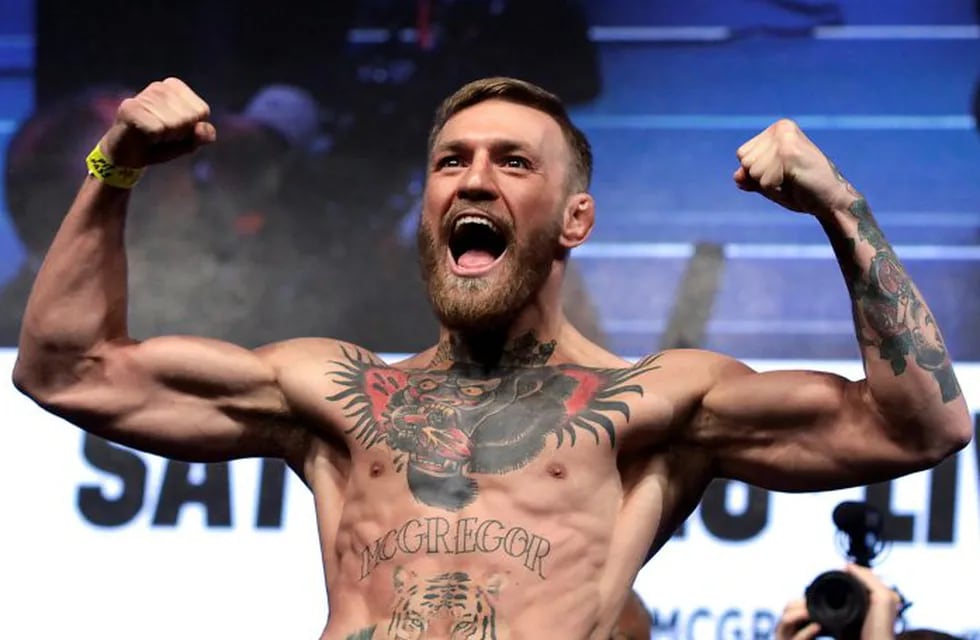 El irlandés McGregor cae por nocaut en su regreso a la UFC (Foto: John GURZINSKI / AFP)