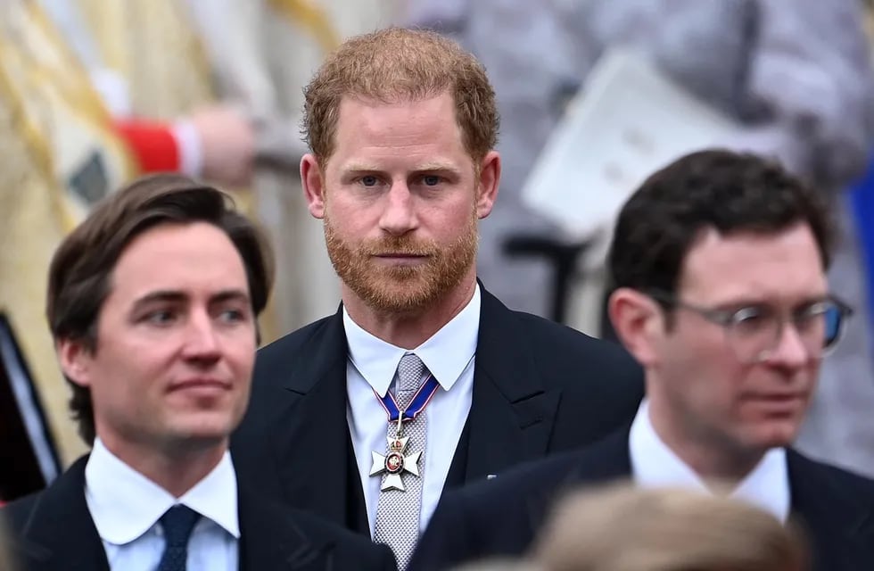 El príncipe Harry asistió sin su familia a la coronación del Rey Carlos III y Camila Parker. / Foto: EFE