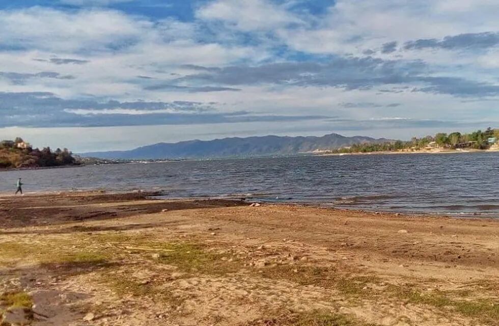 Limpieza del lago San Roque