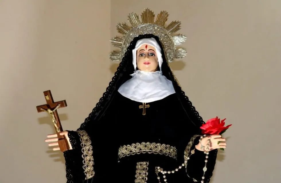 Miles de fieles honran a Santa Rita en Esquina