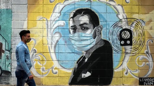 Fotogalería: la pandemia pintada en los muros