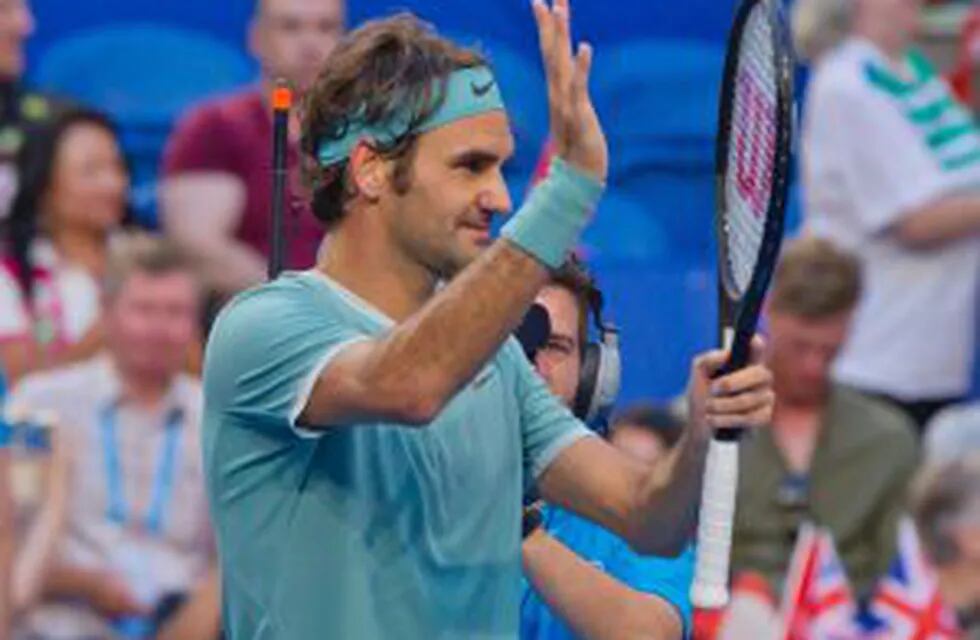 Roger Federer regresó a las canchas con un contundente triunfo en la Copa Hopman. Foto: AFP / TONY ASHBY