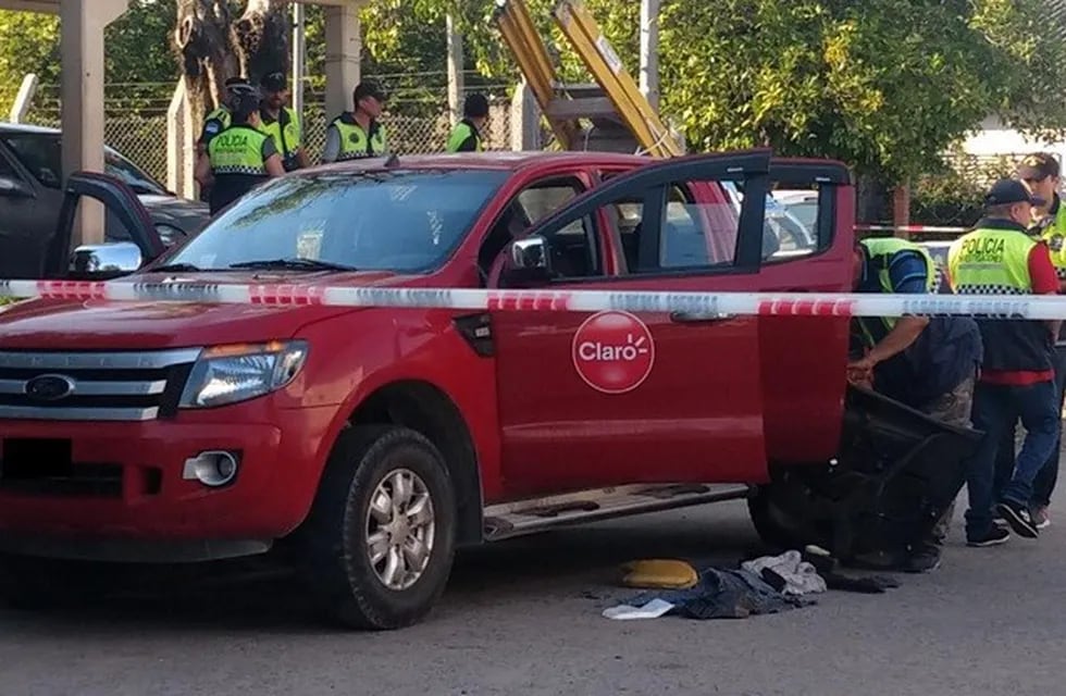 Llevaban 16 kilos de cocaína en una camioneta y fueron detenidos. (Foto: Policía de Tucumán)