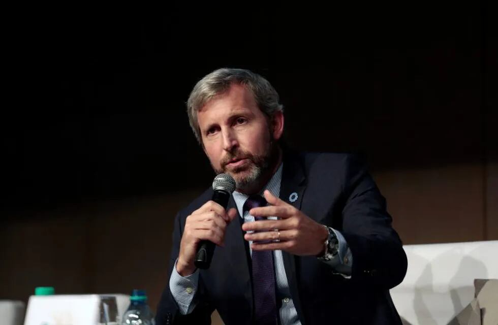 Rogelio Frigerio, Argentina's interior minister, speaks during the Institute of Argentine Finance Executives (IAEF) Annual Conference in Buenos Aires, Argentina, on Tuesday, June 6, 2017. Founded in 1967, the Institute is composed of executives, directors and managers of companies and institutions from the areas of Finance, Administration, Planning, Management Control, Treasury, Accounting and Purchasing. Photographer: Sarah Pabst/Bloomberg ciudad de buenos aires Rogelio Frigerio conferencia en el instituto argentino de finanzas 34 Congreso del IAEF