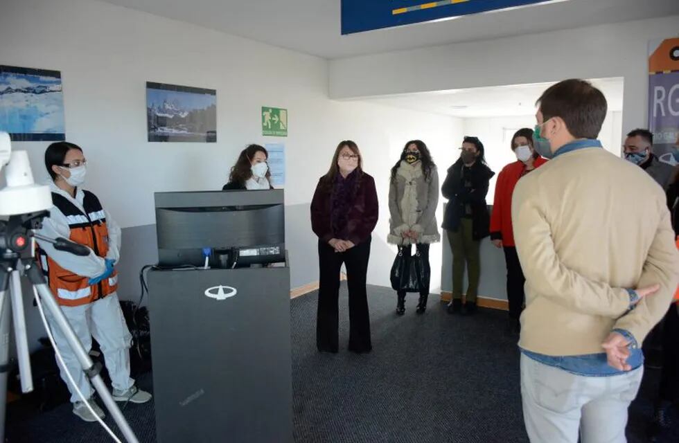 cámara térmica en el aeropuerto