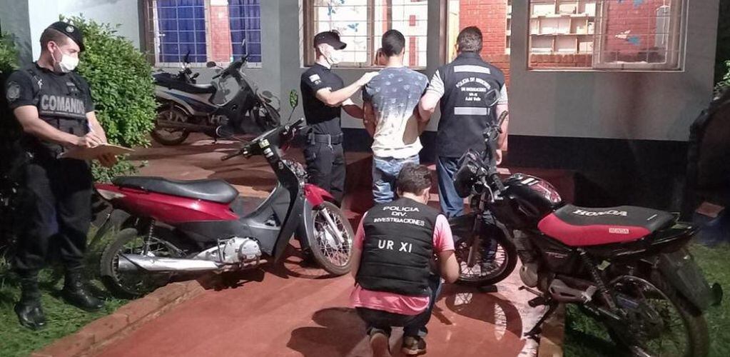 Tras dos procedimientos en las localidades de Guaraní y Alberdi, uniformados de la Unidad Regional II secuestraron dos motocicletas, que fueron robadas en Oberá.