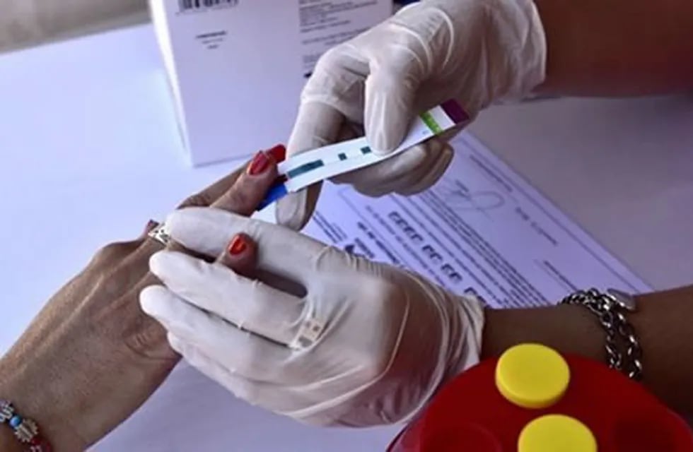 Los testeos de VIH se llevarán a cabo en la Universidad Nacional de Córdoba.